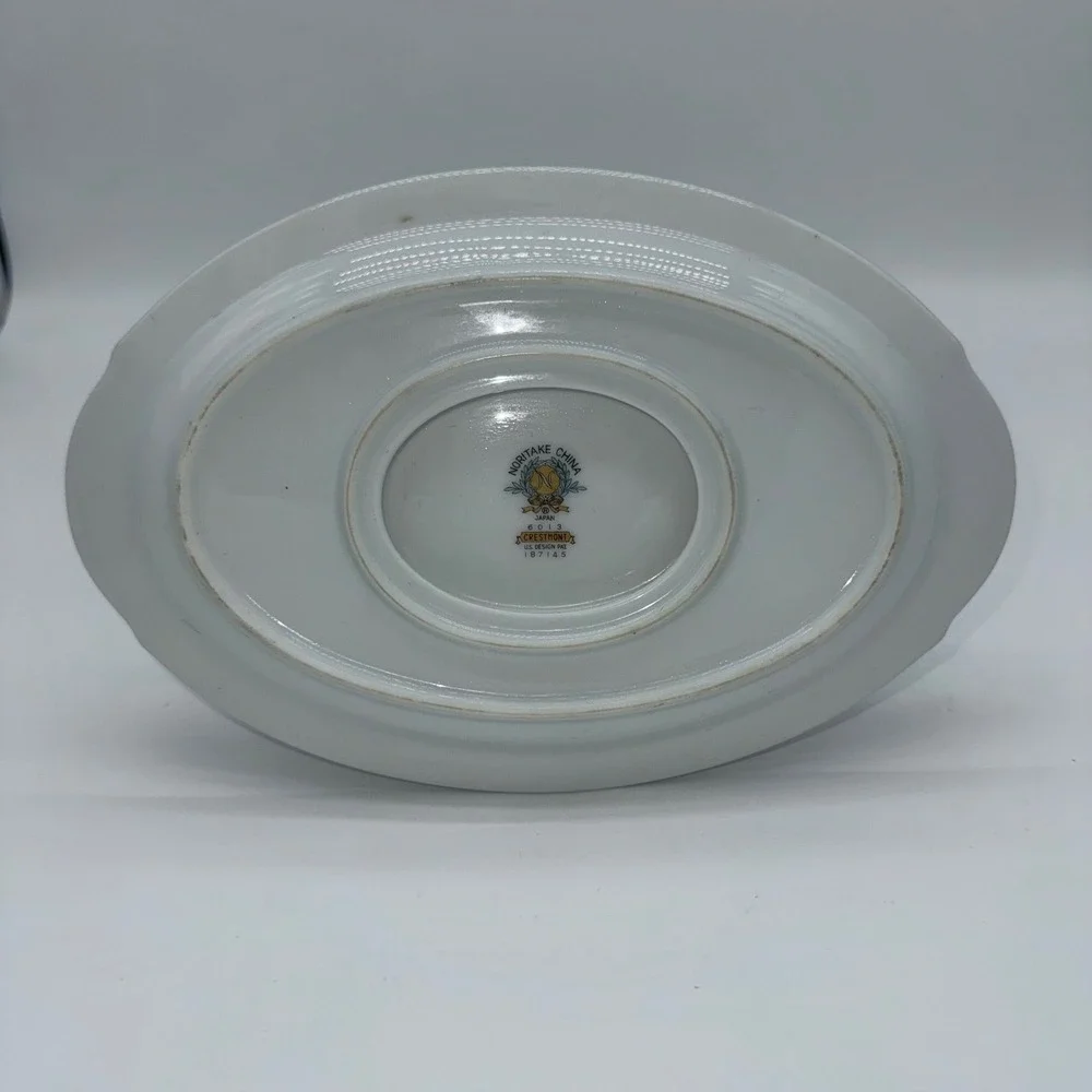 Noritake China Crestmont Gravy Boat with‎ Underplate 6013 Silver Floral Japan